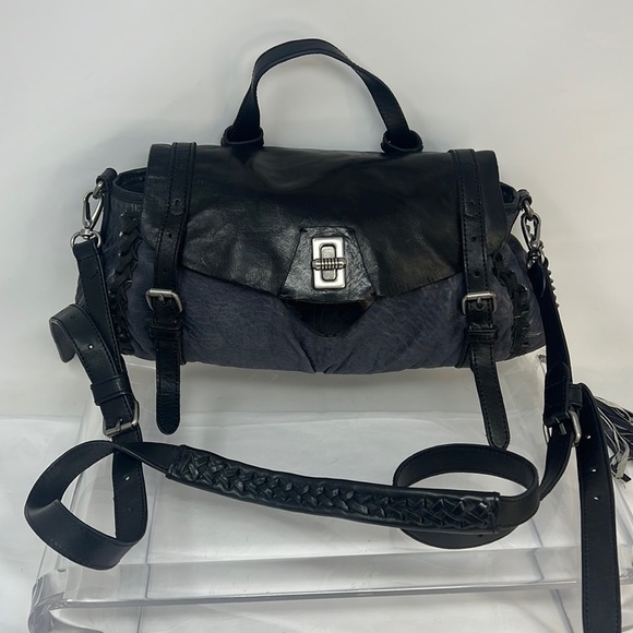 Olivia Harris Black Crossbody Bag - Picture 1 of 16